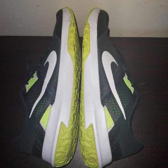 Nike Men's Training Sneakers 13M Lace Up Varsity Compete TR 3 Dark Gray Volt - Picture 12 of 16